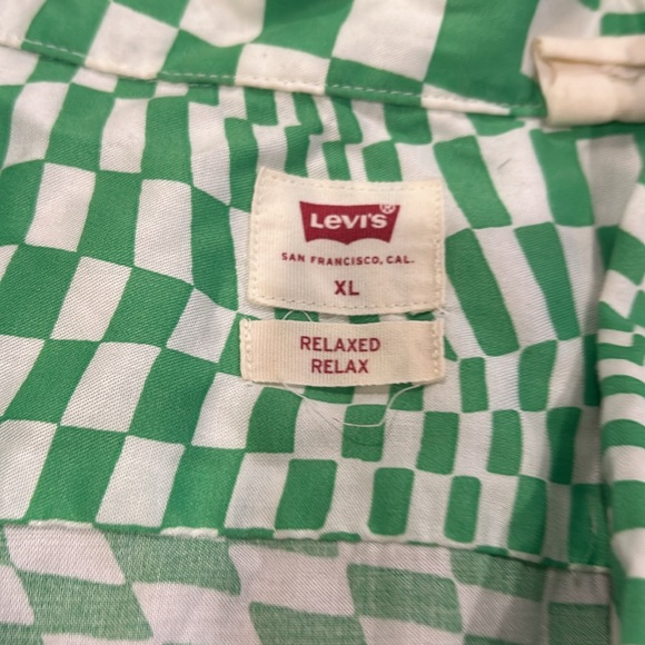 Green and white checkered pattern, Levi’s shirt - Picture 2 of 5